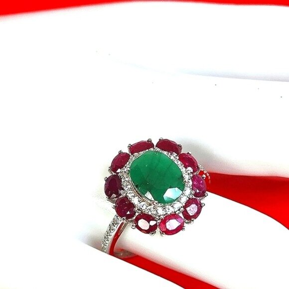 925 Sterling Silver Ring with Natural Emerald 11x8mm & Ruby Gemstone - Picture 6 of 16